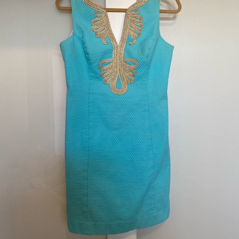 Lilly Pulitzer blue and gold dress